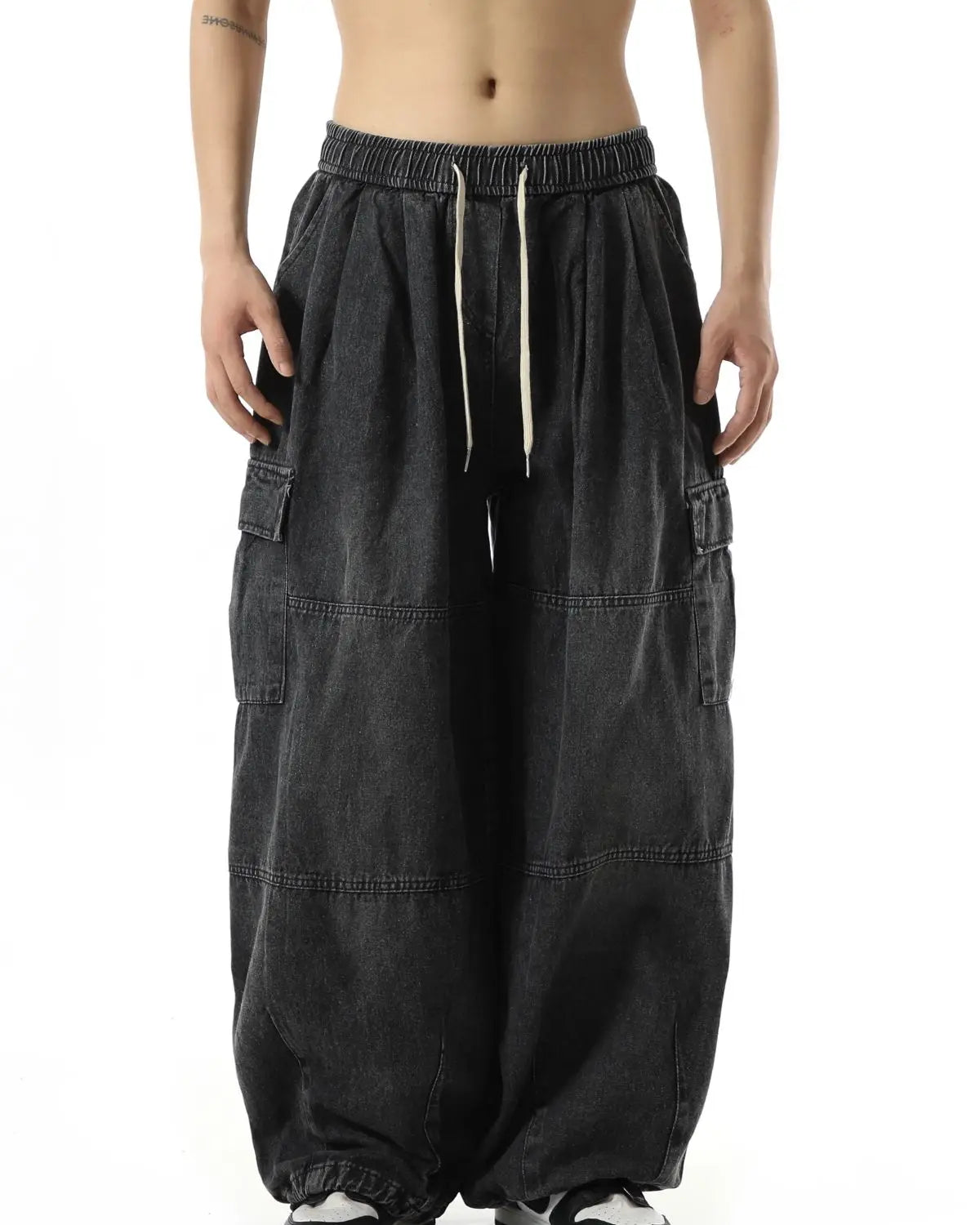 Kael Baggy Cargo Jeans