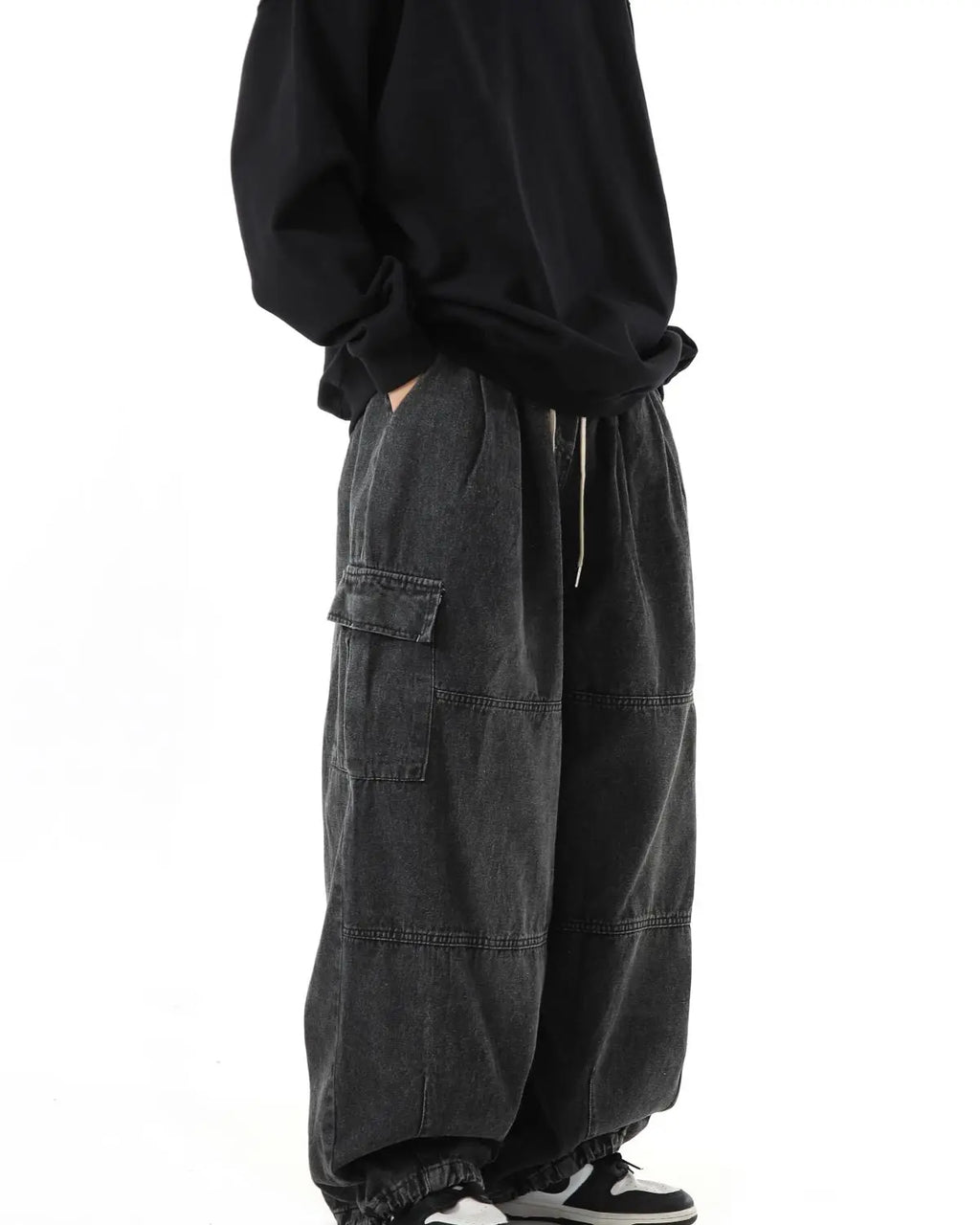 Kael Baggy Cargo Jeans